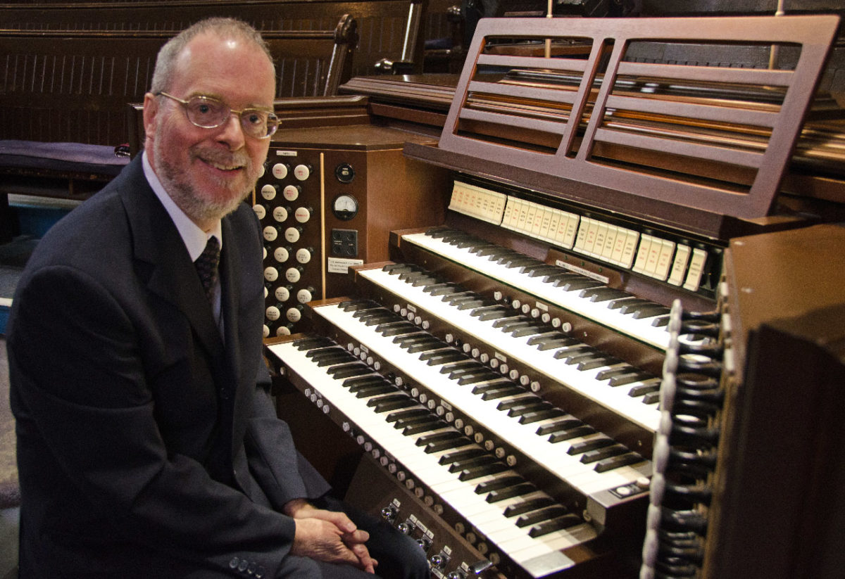 accompanist accompanist